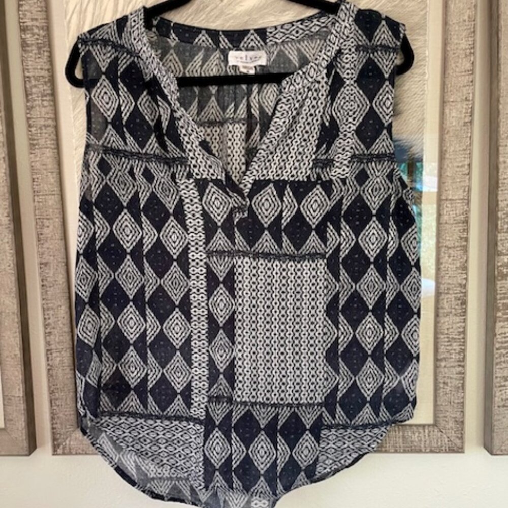Velvet by Graham and Spencer Shirt, XS